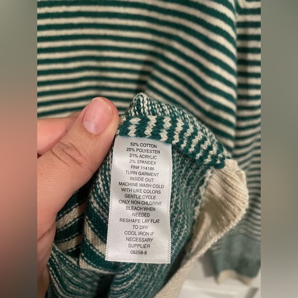 Liz Claiborne Women’s Mock Neck Sweater Striped Green/Cream Size 1X. New w tag - Picture 6 of 10